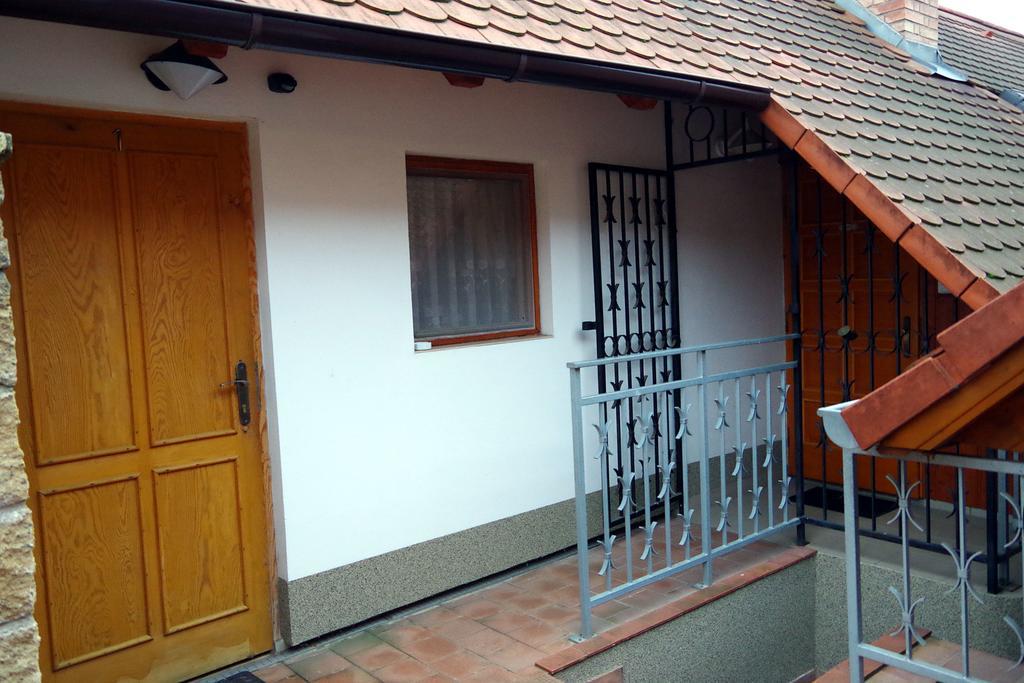 Sklep U Veselych Apartment มูติเยนิตเซ ภายนอก รูปภาพ